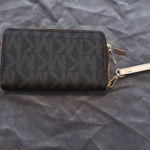 Large Flat Multi Function Phone Case new!! - Picture 2 of 3